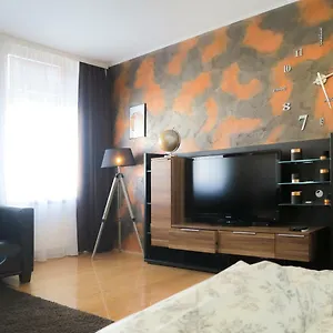 Elegant No.18 Apartment