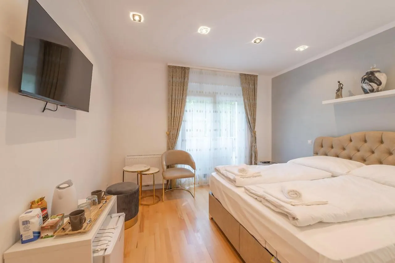Cool Boutique Apartments - Leopoldstadt Viena